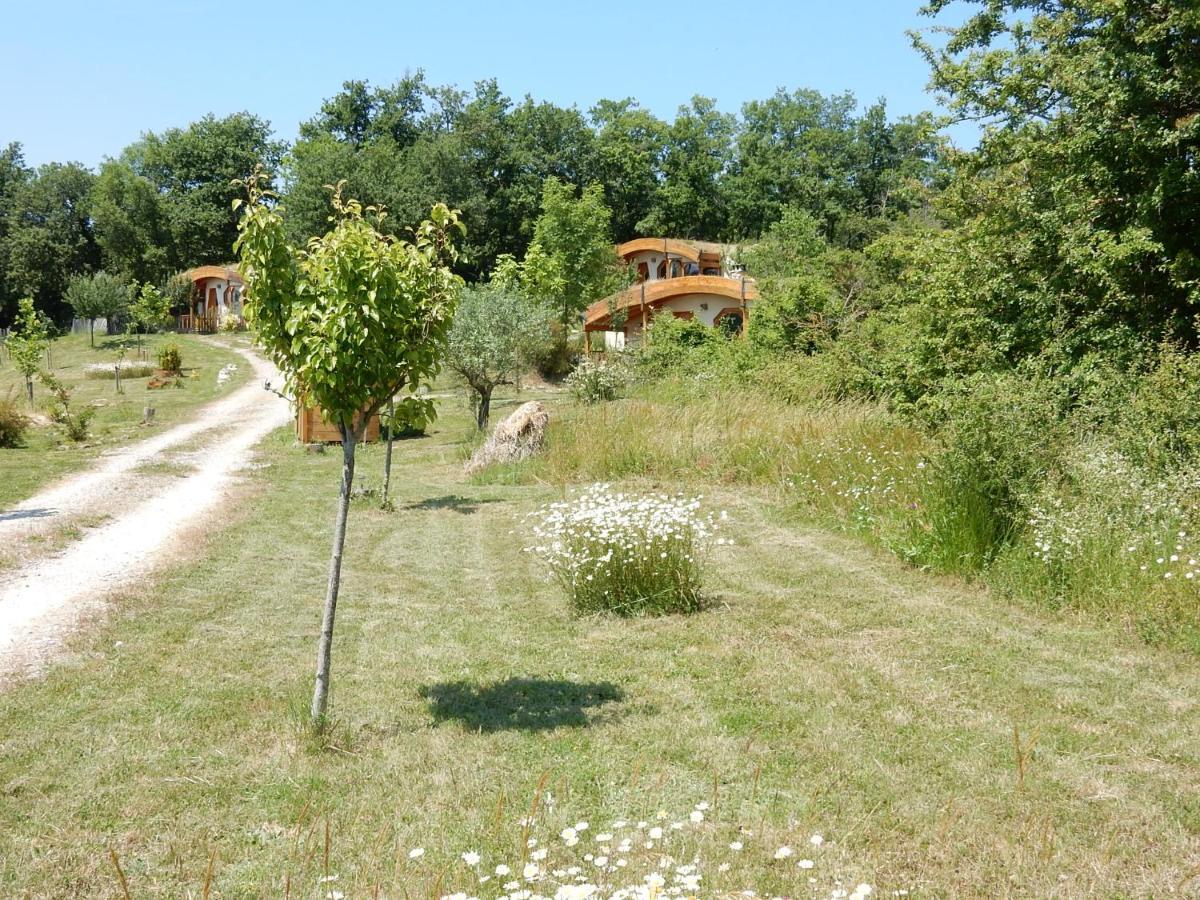 Fount De Cousteno Limbrassac Экстерьер фото